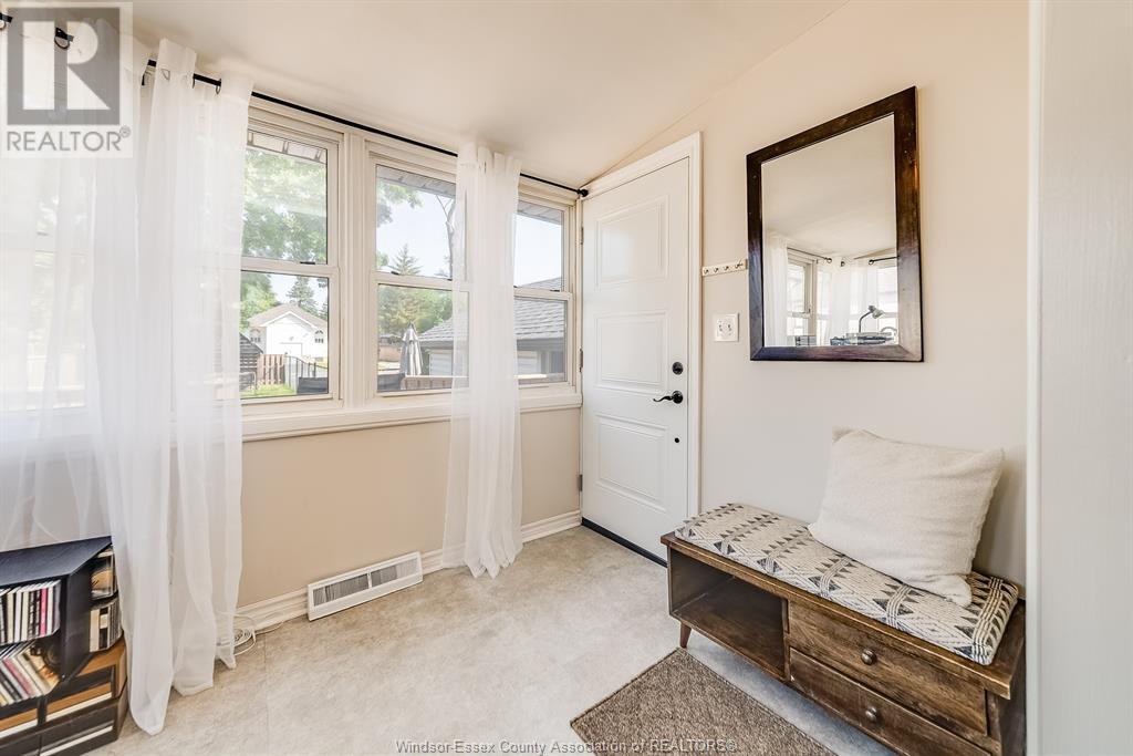 605 Charles Street, Windsor, Ontario  N8X 3G6 - Photo 10 - 25014656
