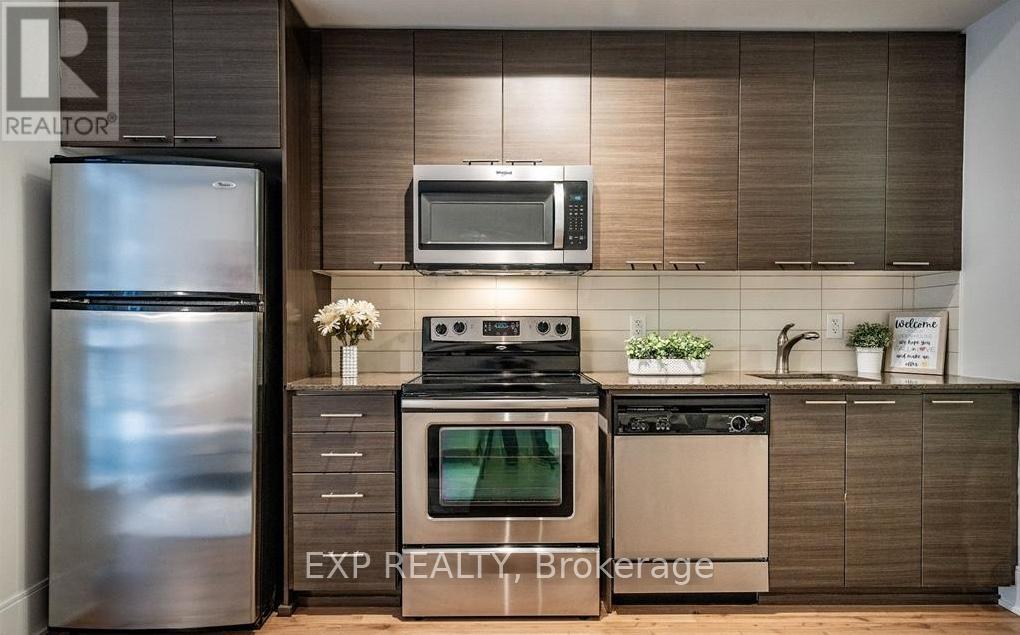 510 - 560 Front Street W, Toronto (Waterfront Communities), Ontario  M5V 1C1 - Photo 2 - C12201725