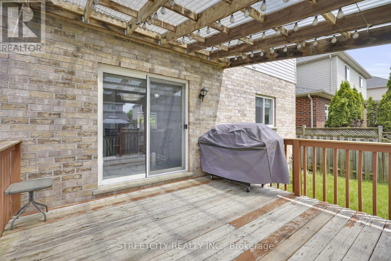 Photo 42 of 50 for 463 South Leaksdale Cir Circle