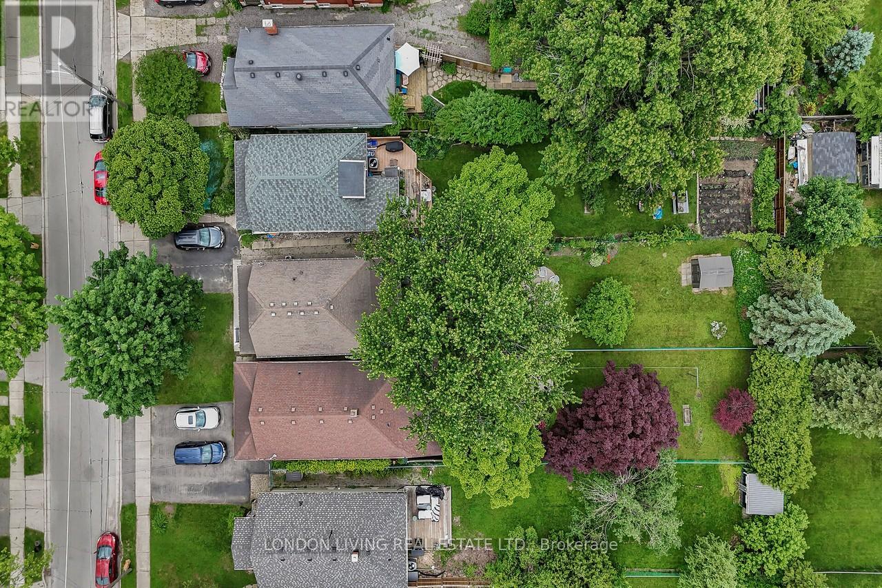 17 Langarth Street E, London South (South F), Ontario  N6C 1Y9 - Photo 3 - X12212390