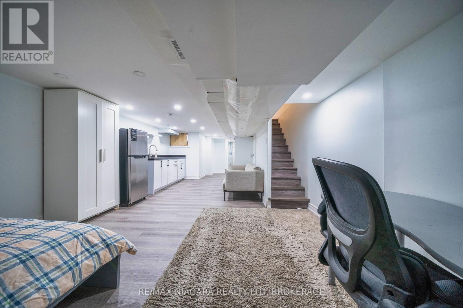 341 Clinton Street, Toronto (Palmerston-Little Italy), Ontario  M6G 2Y7 - Photo 34 - C12212345