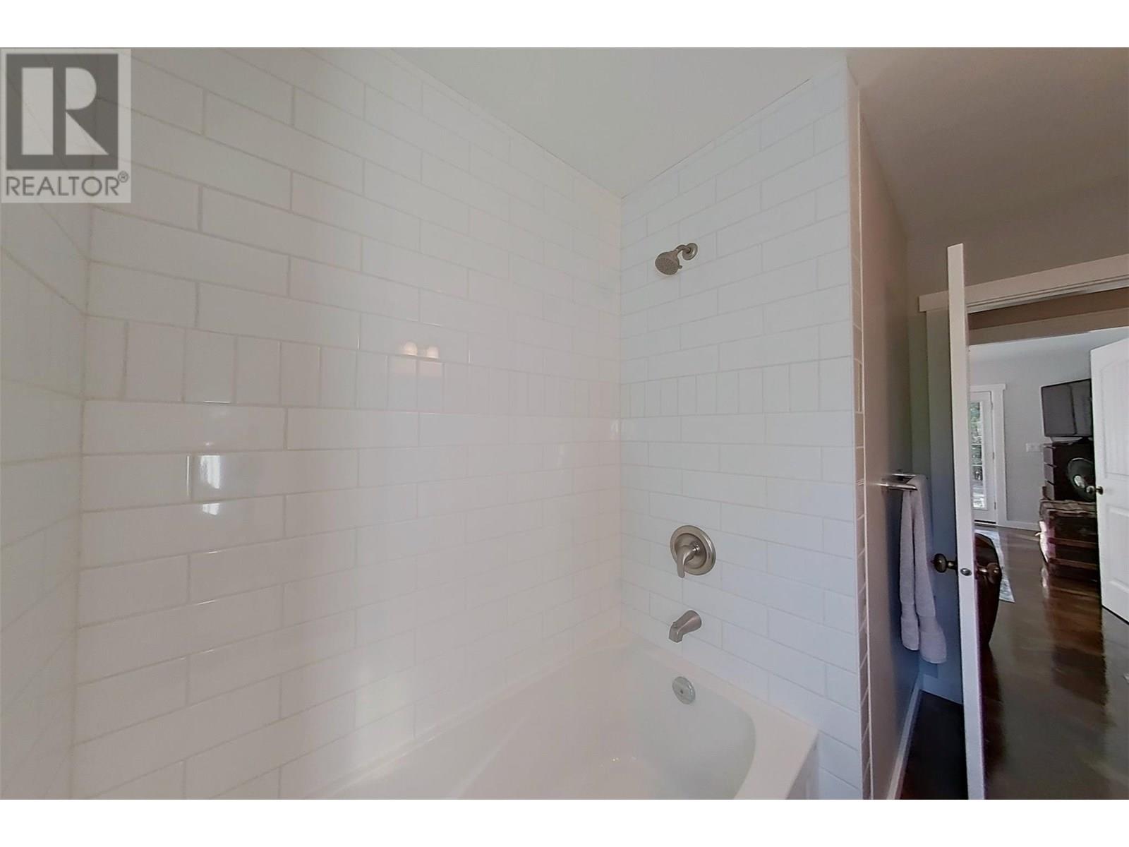 2053 Harris Road, Cranbrook, British Columbia  V1C 6V3 - Photo 20 - 10351793