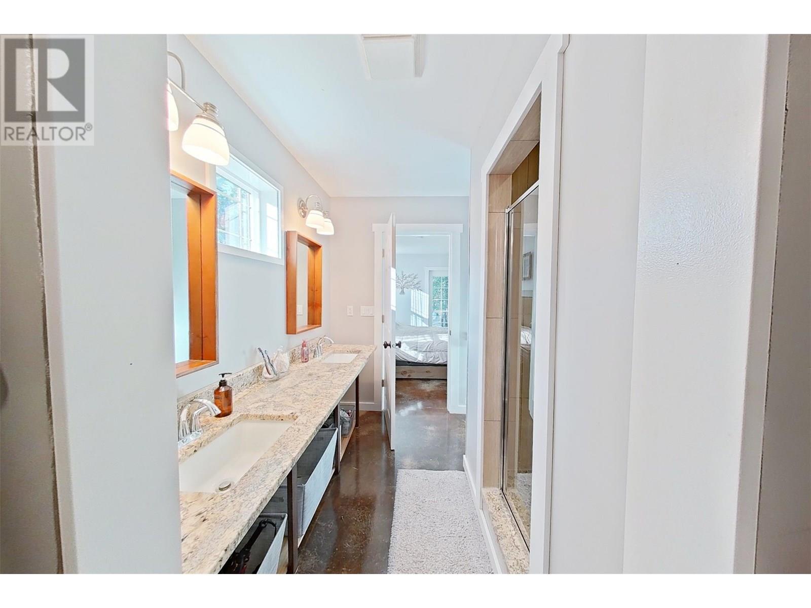 2053 Harris Road, Cranbrook, British Columbia  V1C 6V3 - Photo 25 - 10351793