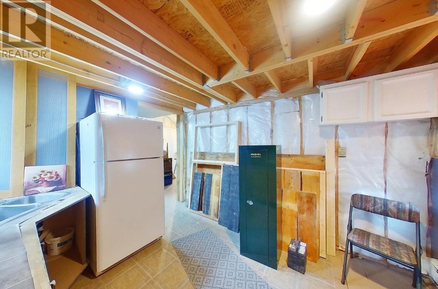 2053 Harris Road, Cranbrook, British Columbia  V1C 6V3 - Photo 32 - 10351793
