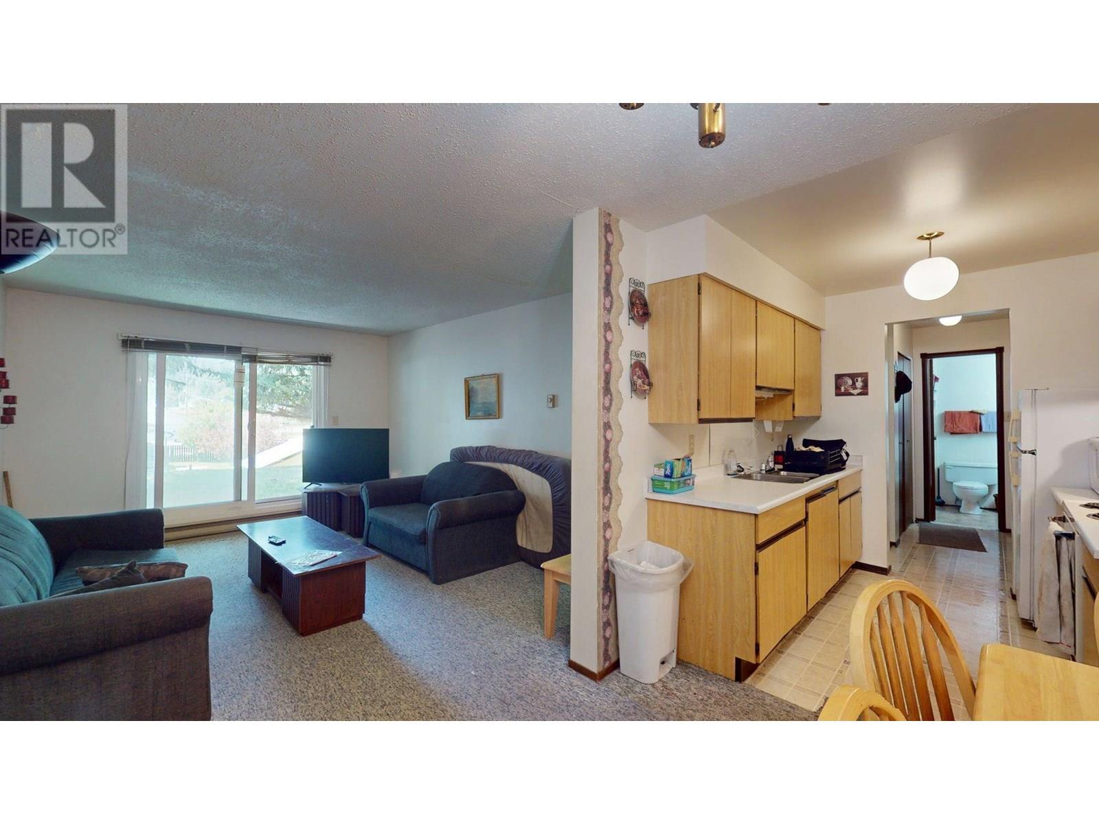 775 Balmer Crescent Unit# 105, Elkford, British Columbia  V0B 1H0 - Photo 10 - 10351704
