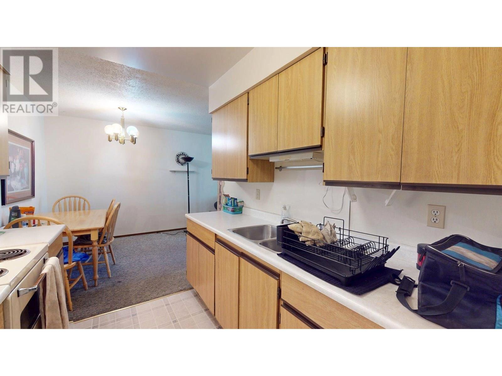 775 Balmer Crescent Unit# 105, Elkford, British Columbia  V0B 1H0 - Photo 4 - 10351704