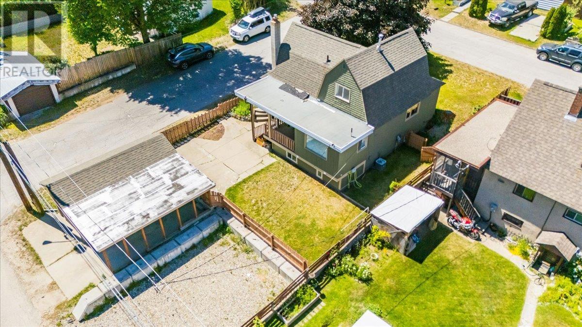 798 Kipling Street, Warfield, British Columbia  V1R 2A4 - Photo 43 - 10351473