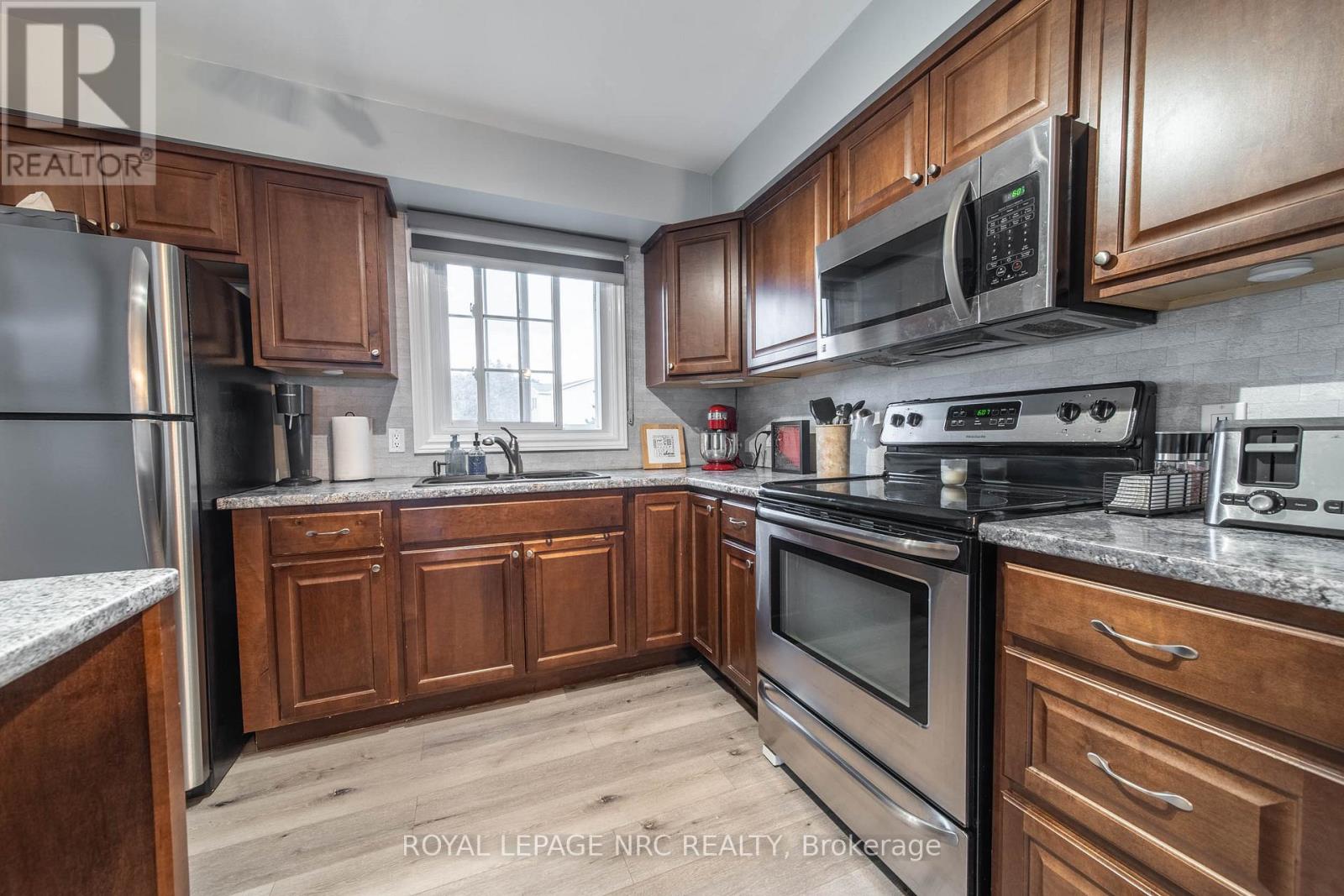 Property at 34 - 8136 COVENTRY ROAD image 3