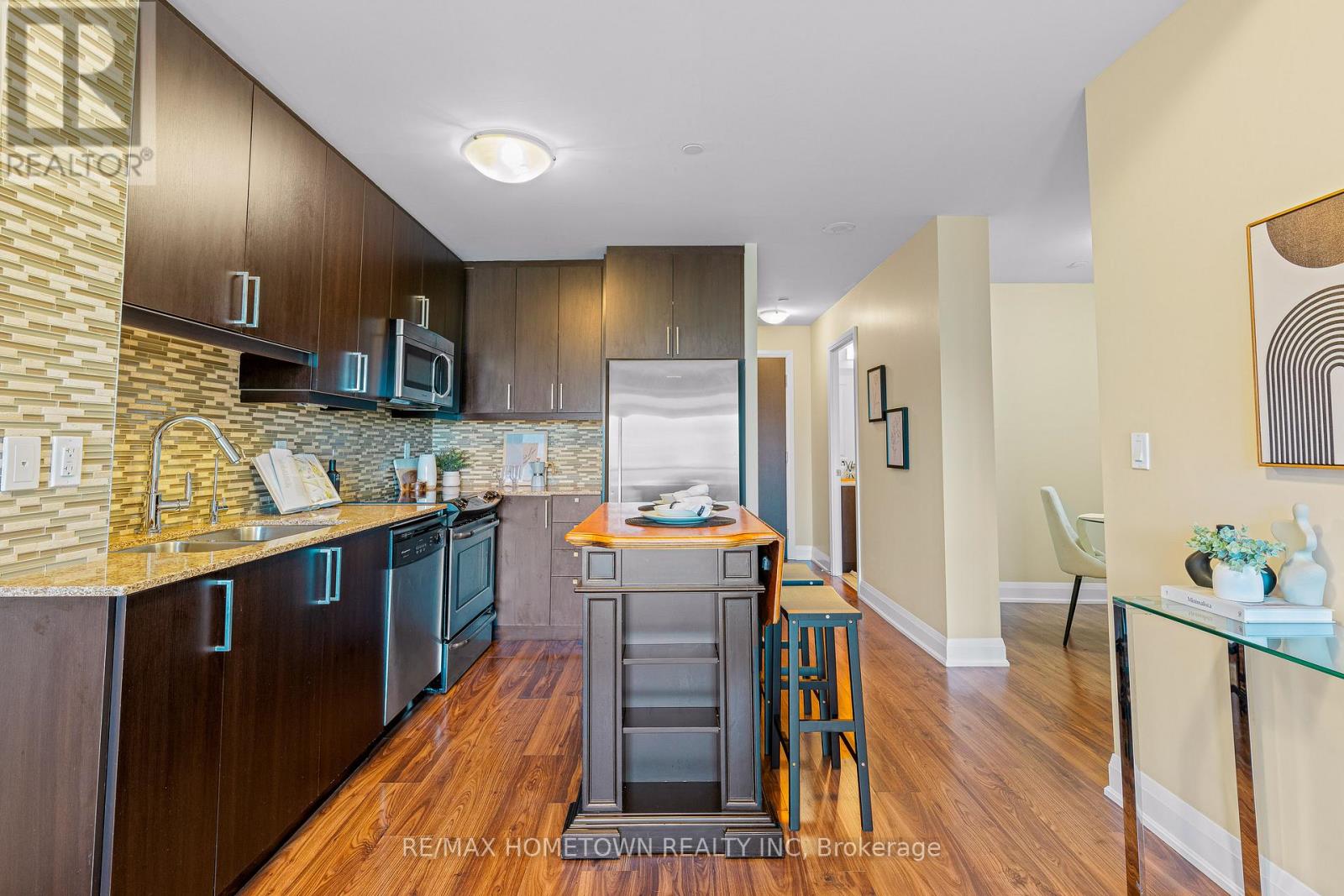 508 - 35 Fontenay Court, Toronto, Ontario  M9A 0C4 - Photo 9 - W12212368