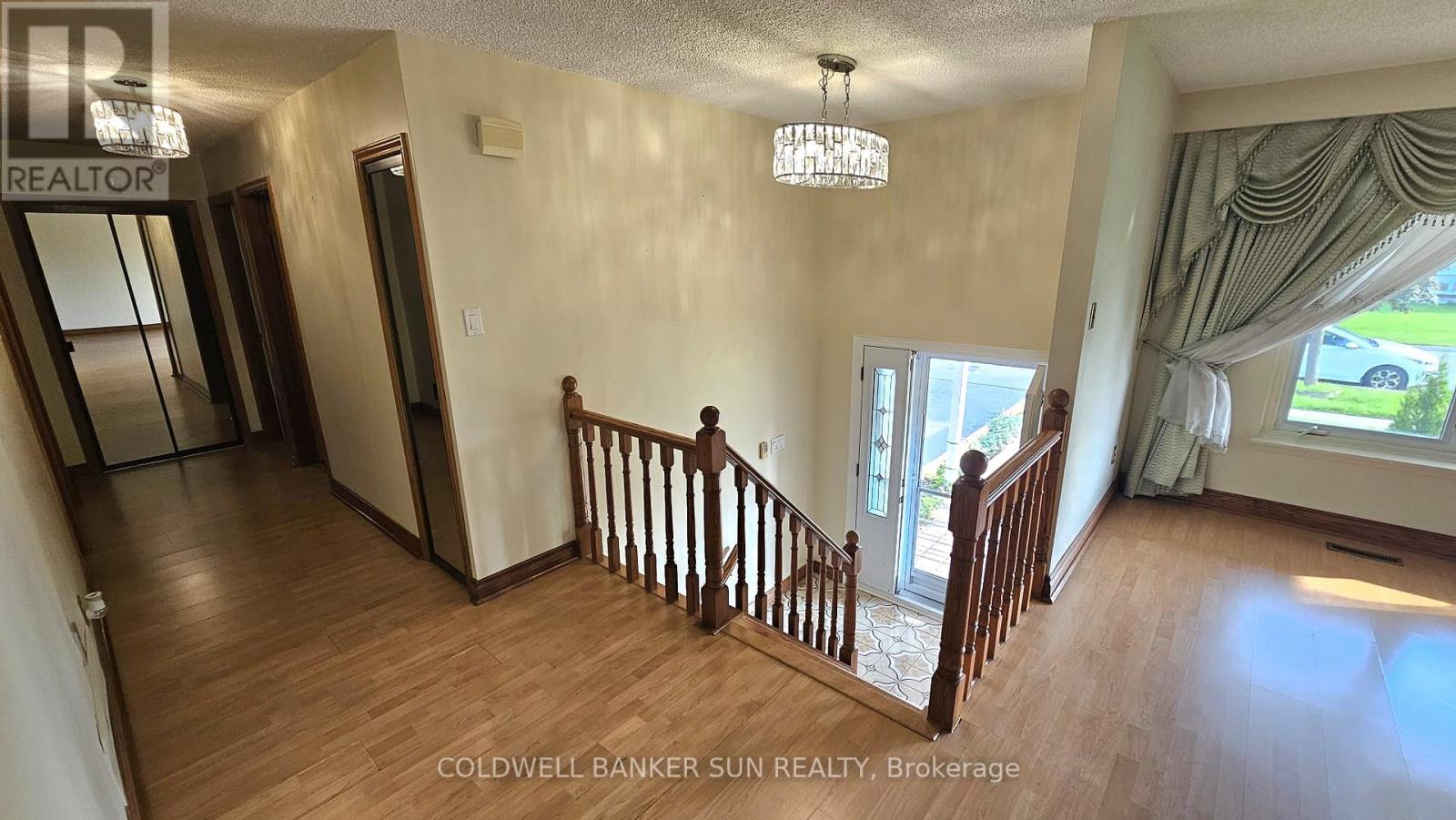 7 Glenforest Road, Brampton, Ontario  L6S 1L8 - Photo 4 - W12204862