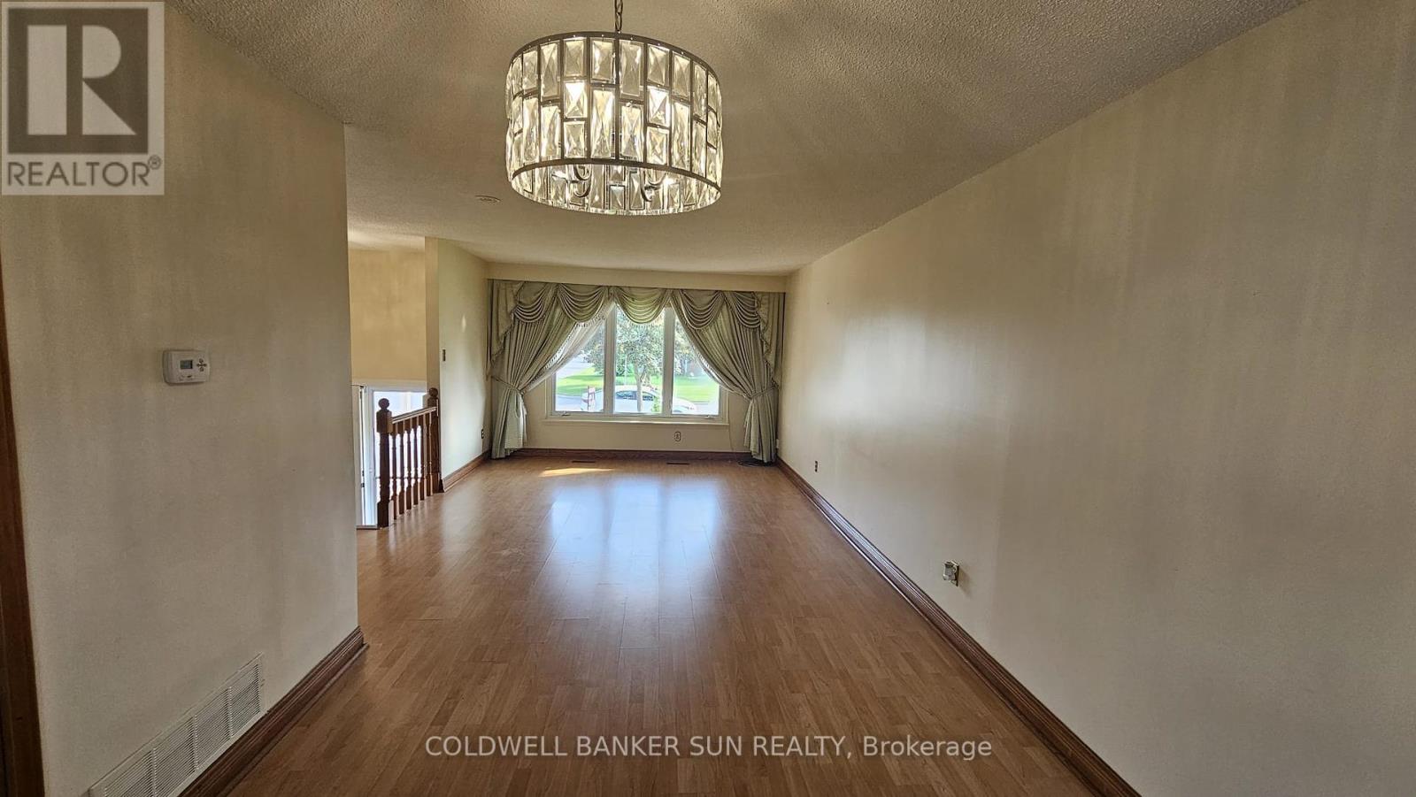 7 Glenforest Road, Brampton, Ontario  L6S 1L8 - Photo 6 - W12204862