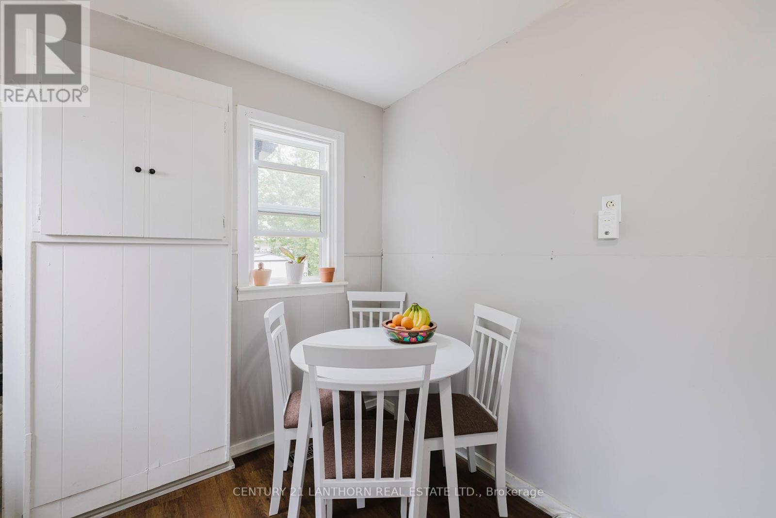 62 George Street, Quinte West, Ontario  K8V 1R6 - Photo 22 - X12212435