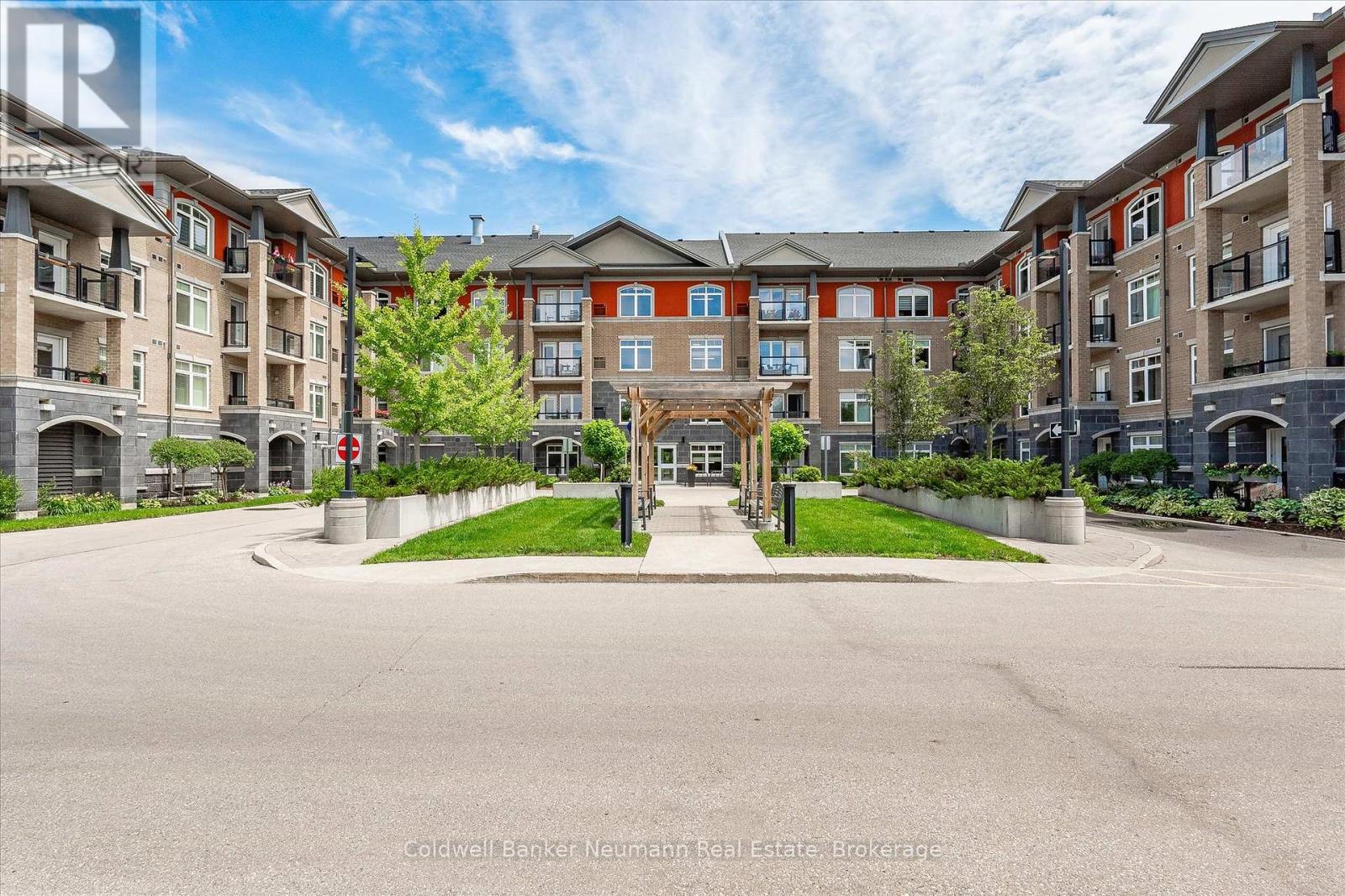 112 - 106 BARD BOULEVARD, Guelph, Ontario