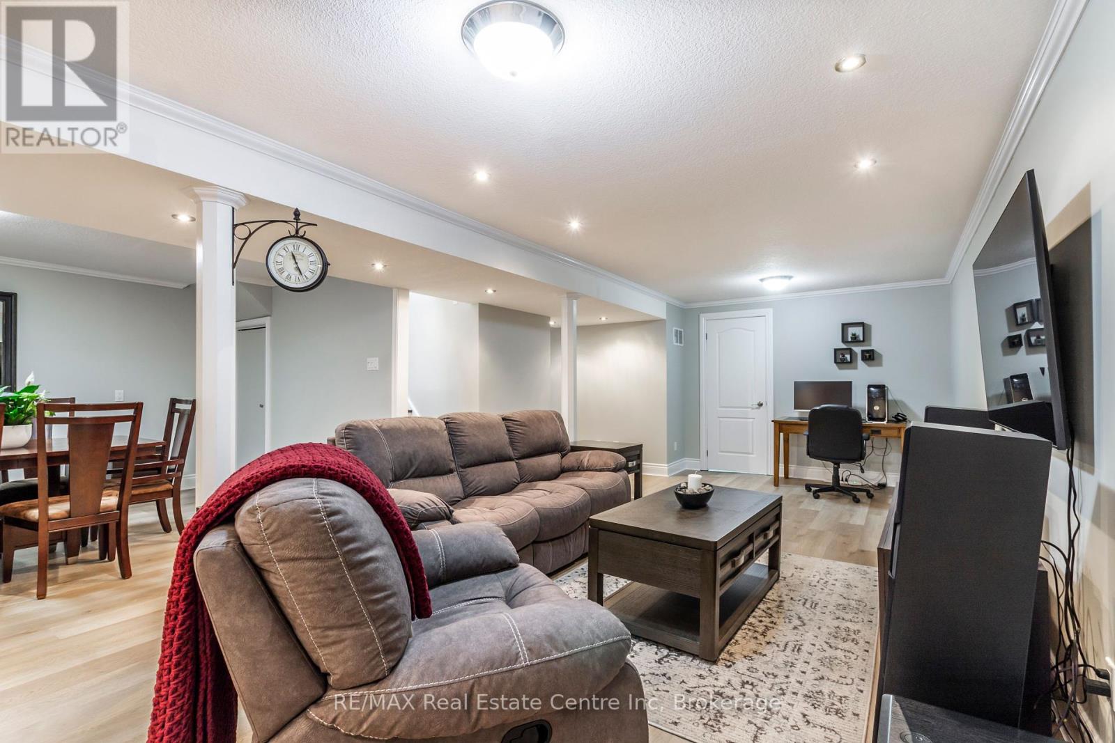 211 Hadati Road N, Guelph (Grange Road), Ontario  N1E 6N4 - Photo 25 - X12212407