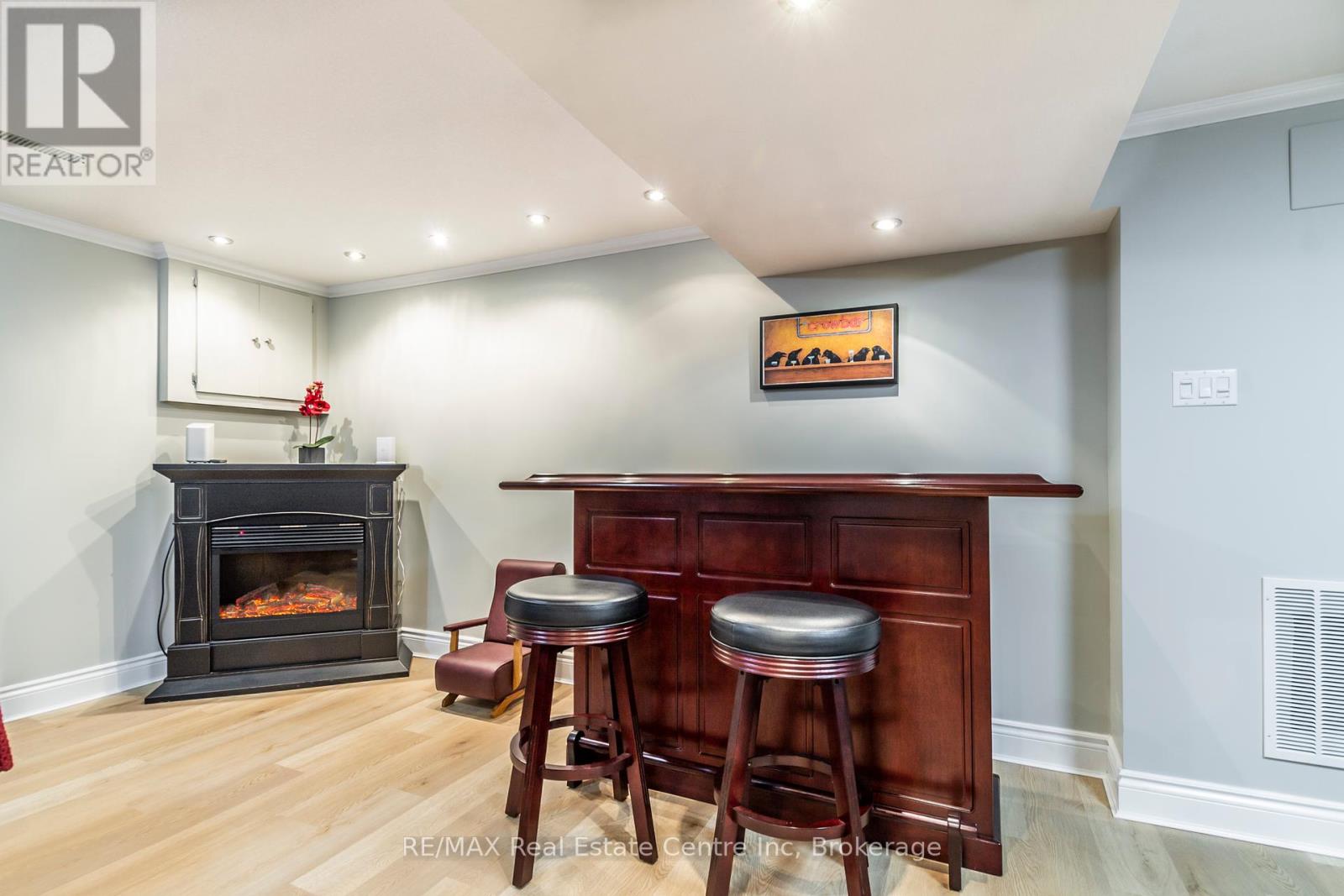 211 Hadati Road N, Guelph (Grange Road), Ontario  N1E 6N4 - Photo 29 - X12212407
