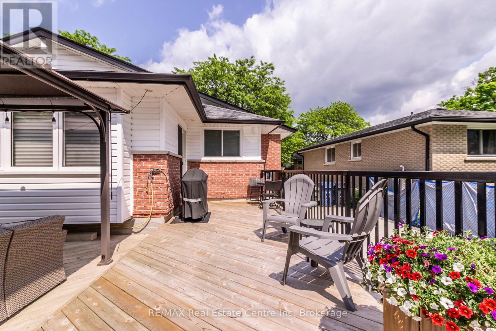 211 Hadati Road N, Guelph (Grange Road), Ontario  N1E 6N4 - Photo 32 - X12212407