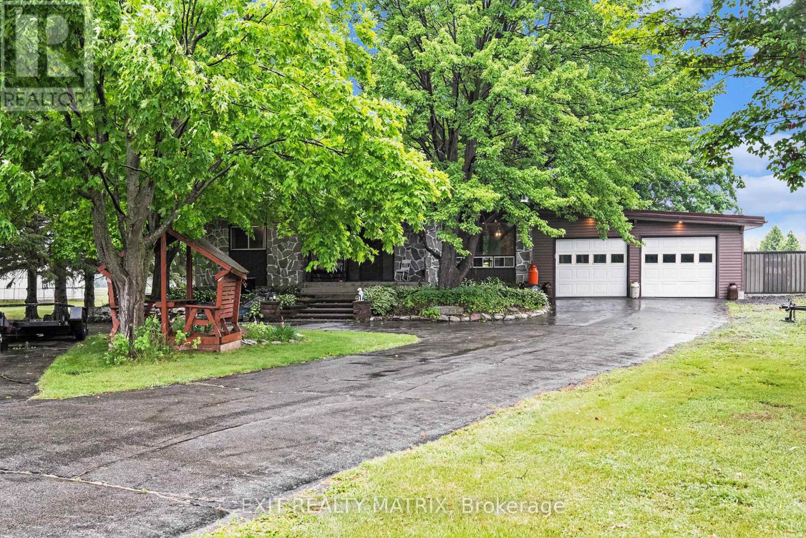 4866 County Road 17 Road, Alfred And Plantagenet, Ontario  K0B 1A0 - Photo 2 - X12212475