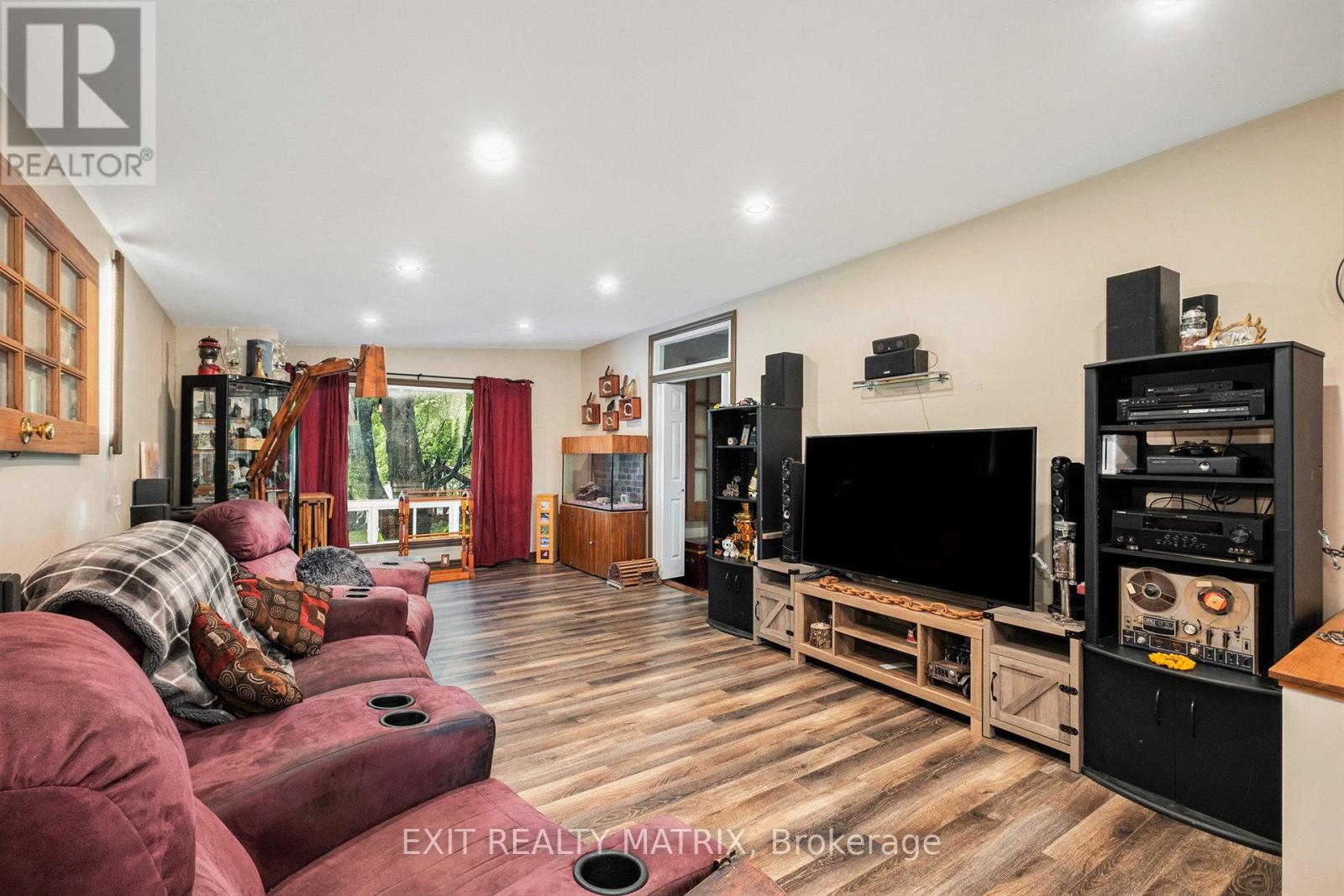 4866 County Road 17 Road, Alfred And Plantagenet, Ontario  K0B 1A0 - Photo 6 - X12212475