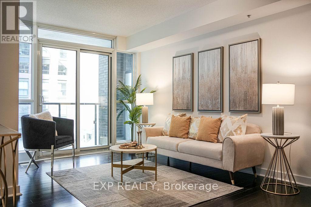 510 - 295 Adelaide Street W, Toronto (Waterfront Communities), Ontario  M5V 0L4 - Photo 14 - C12212250
