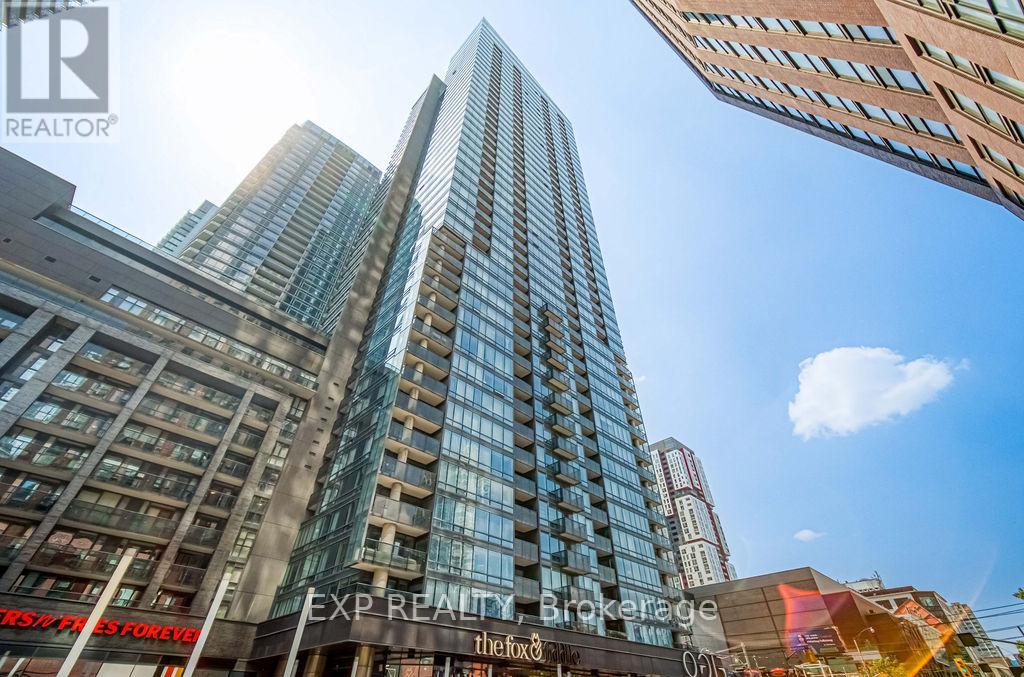 510 - 295 Adelaide Street W, Toronto (Waterfront Communities), Ontario  M5V 0L4 - Photo 2 - C12212250