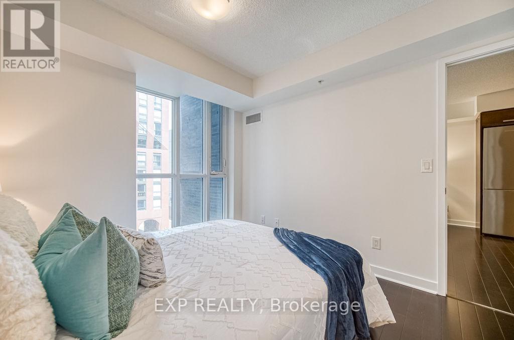 510 - 295 Adelaide Street W, Toronto (Waterfront Communities), Ontario  M5V 0L4 - Photo 25 - C12212250