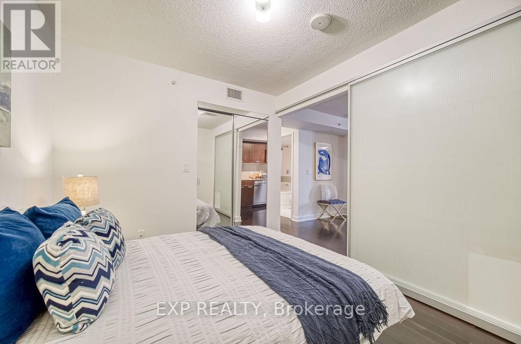 510 - 295 Adelaide Street W, Toronto (Waterfront Communities), Ontario  M5V 0L4 - Photo 27 - C12212250