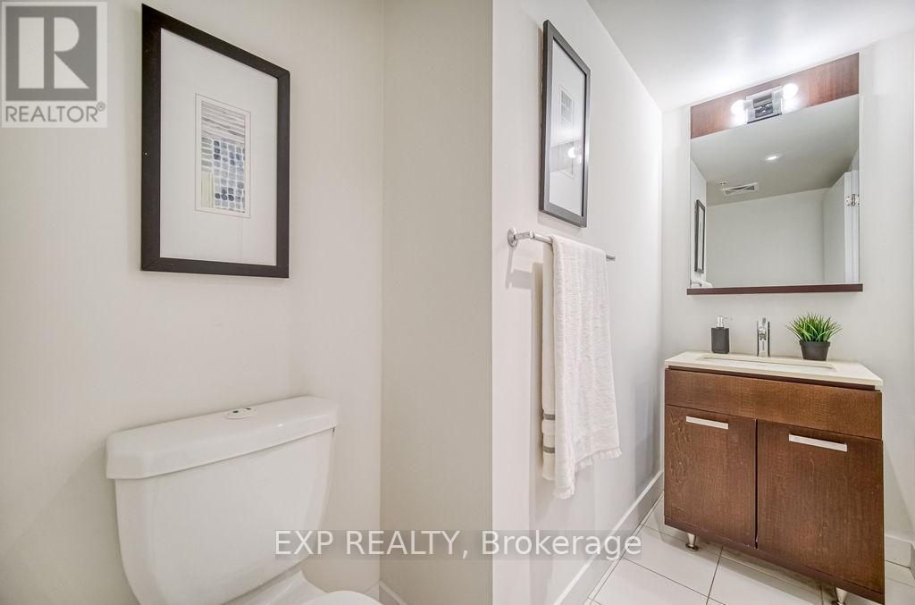 510 - 295 Adelaide Street W, Toronto (Waterfront Communities), Ontario  M5V 0L4 - Photo 31 - C12212250