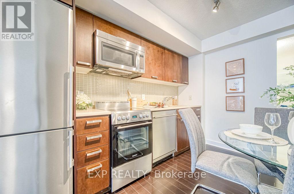 510 - 295 Adelaide Street W, Toronto (Waterfront Communities), Ontario  M5V 0L4 - Photo 9 - C12212250