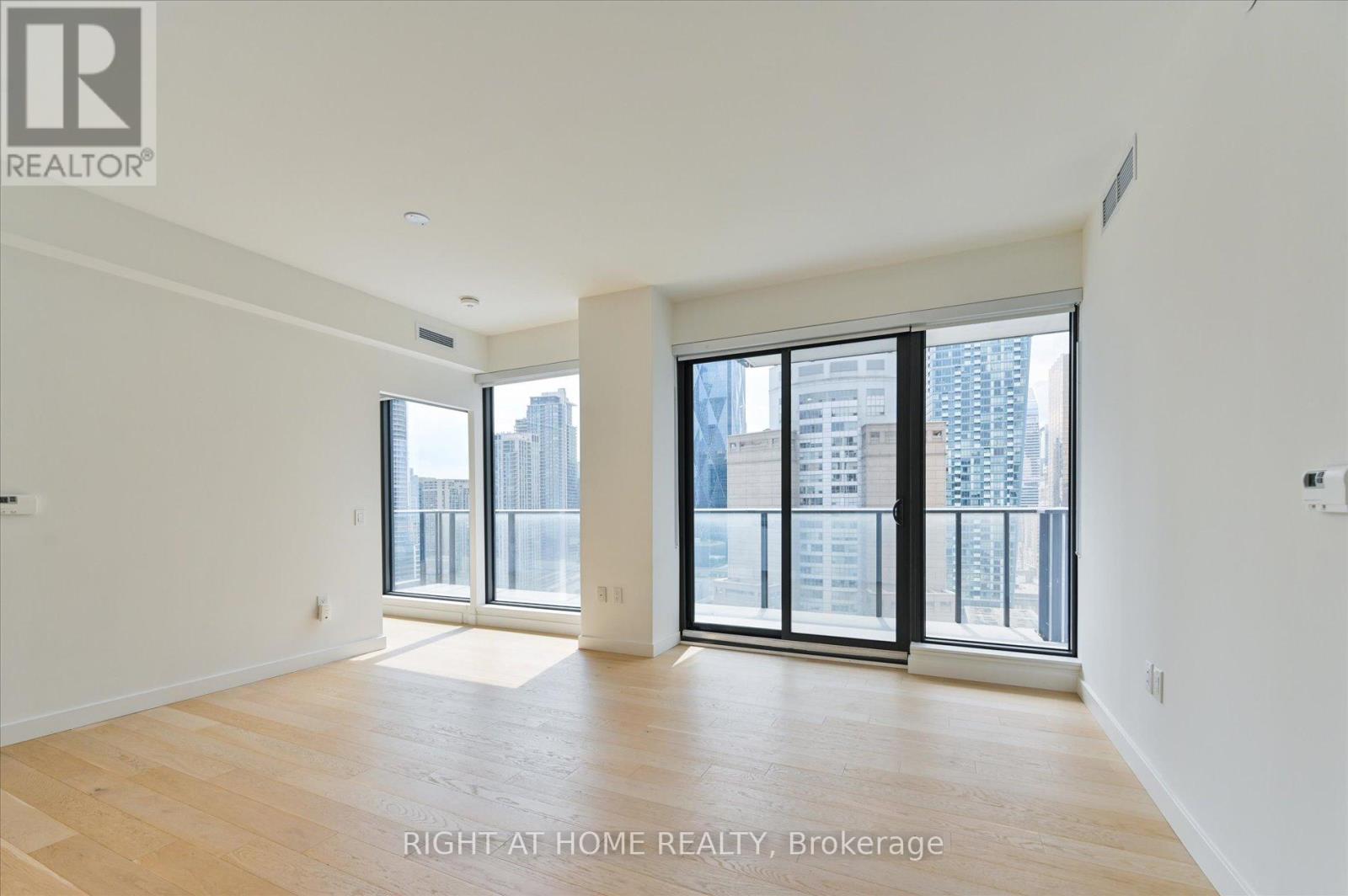 2205 - 2a Church Street, Toronto (Waterfront Communities), Ontario  M5E 0E1 - Photo 10 - C12212275