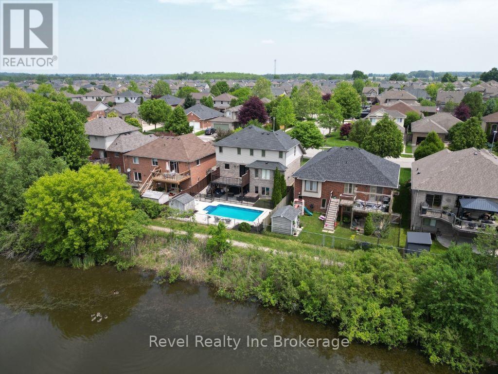 174 Kingfisher Avenue, Woodstock, Ontario  N4T 1T6 - Photo 44 - X12212542