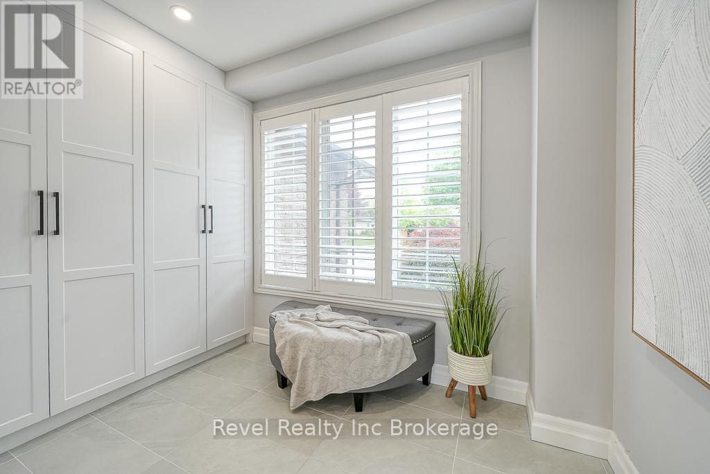 174 Kingfisher Avenue, Woodstock, Ontario  N4T 1T6 - Photo 8 - X12212542