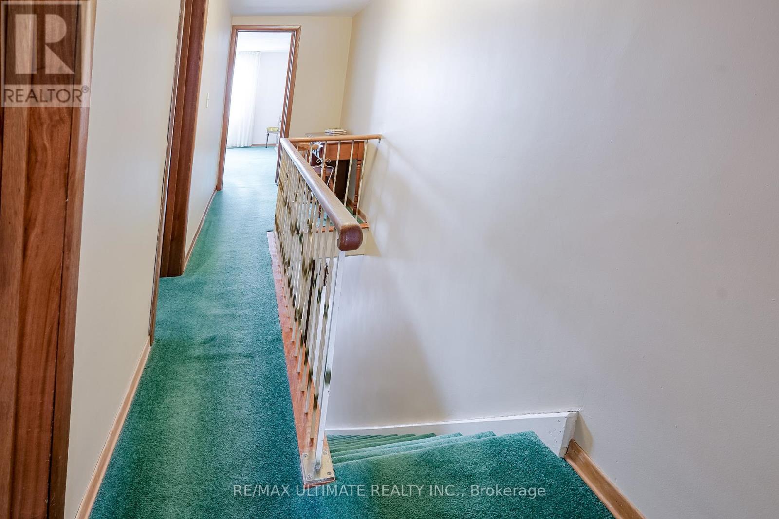 8 Doncaster Avenue, Toronto, Ontario  M4C 1Y5 - Photo 20 - E12212256