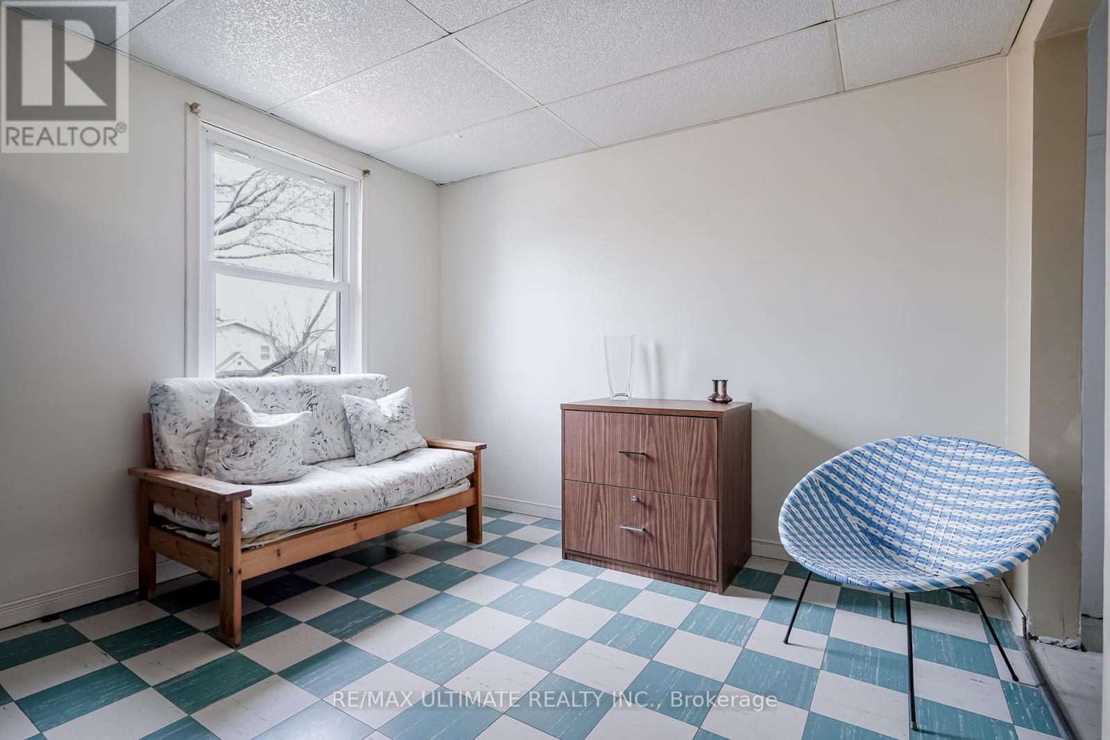 8 Doncaster Avenue, Toronto, Ontario  M4C 1Y5 - Photo 34 - E12212256