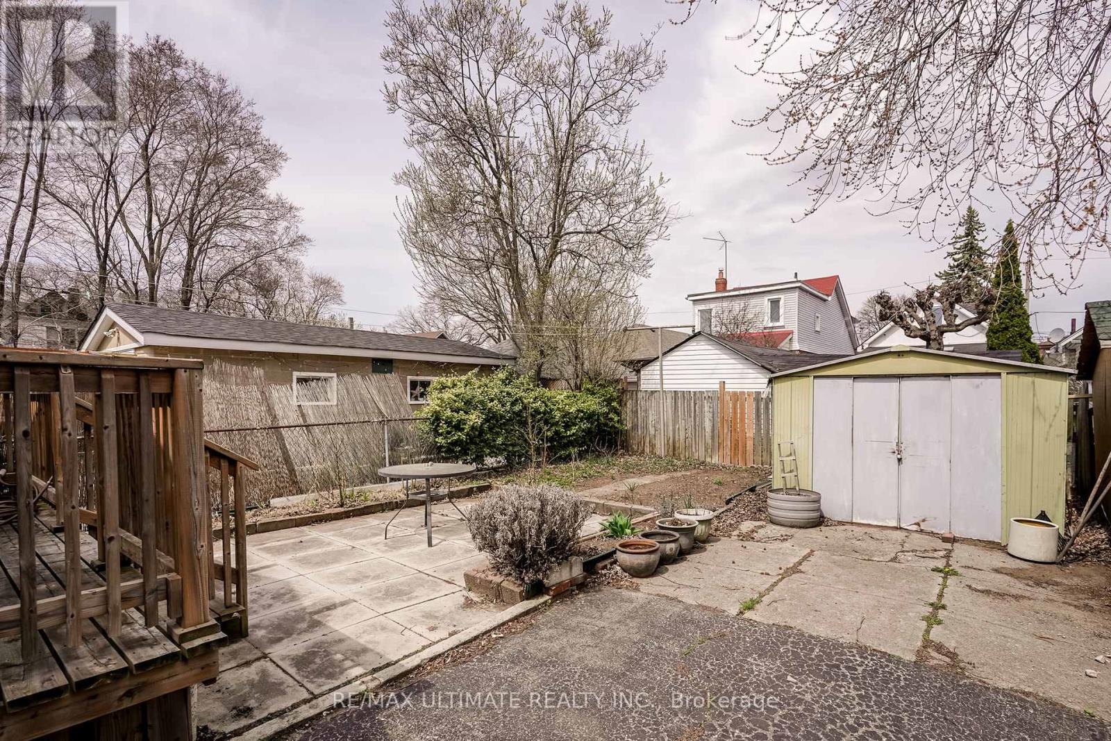 8 Doncaster Avenue, Toronto, Ontario  M4C 1Y5 - Photo 43 - E12212256