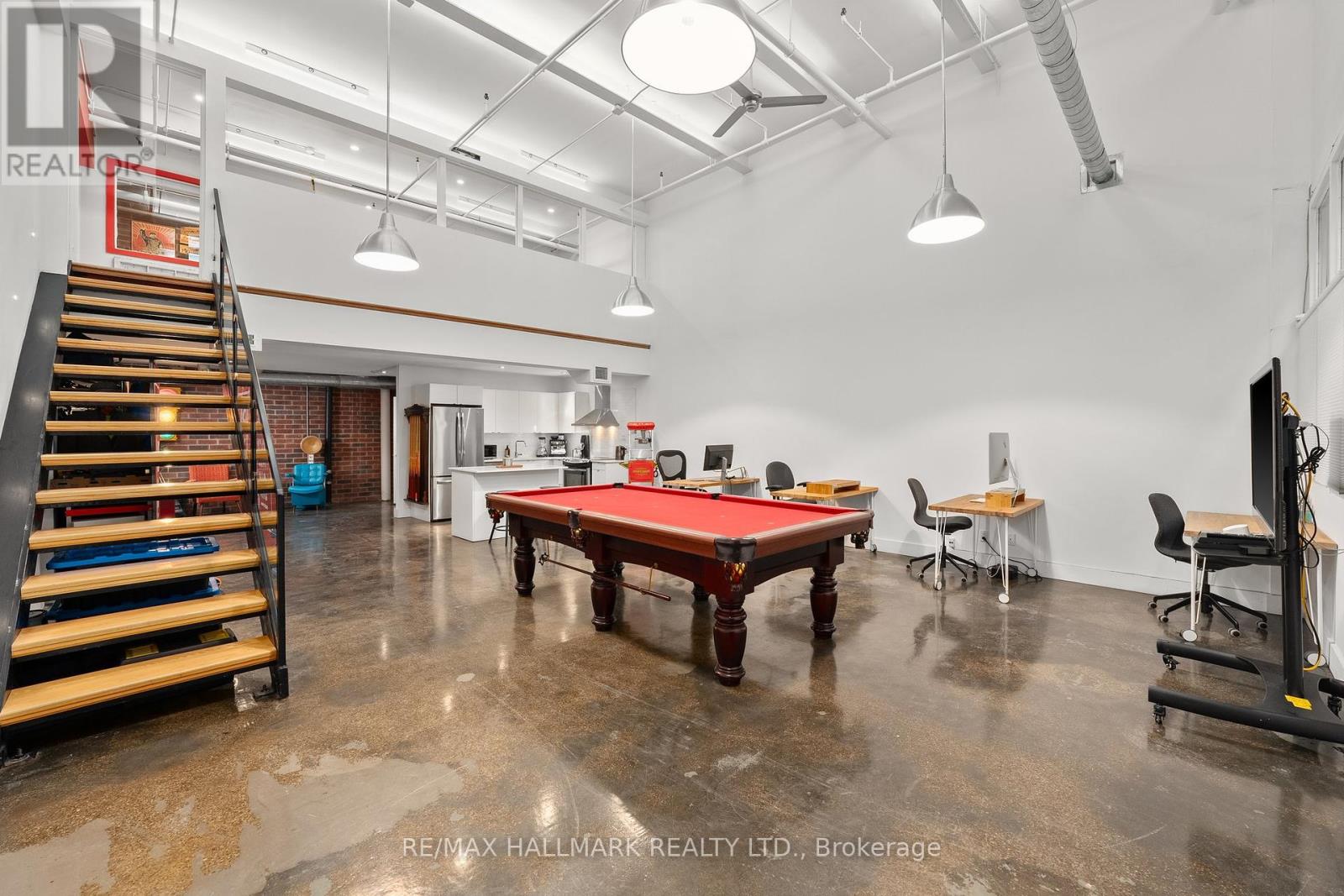156 - 1159 DUNDAS STREET E, Toronto, Ontario