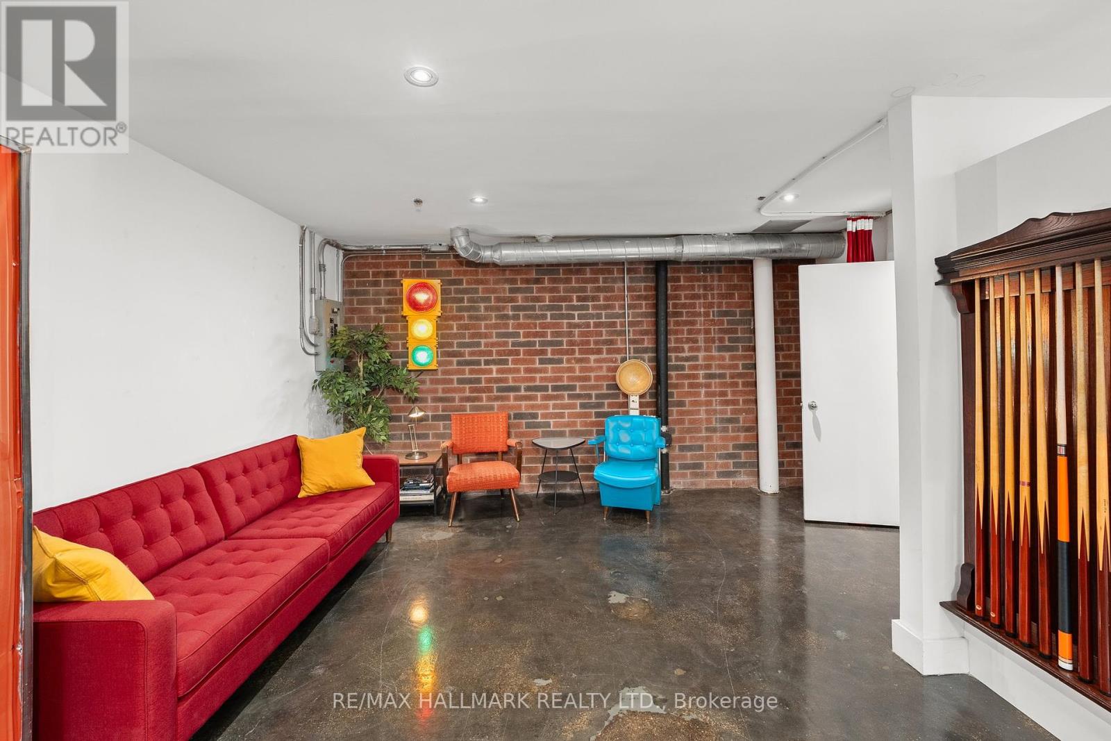 156 - 1159 Dundas Street E, Toronto, Ontario  M4N 3N9 - Photo 9 - E12212301