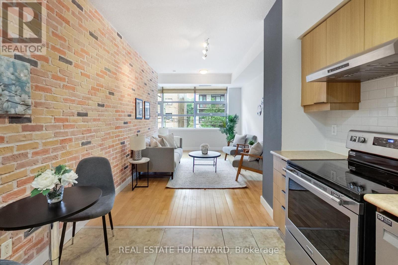 209 - 601 Kingston Road, Toronto (The Beaches), Ontario  M4E 3Y2 - Photo 10 - E12212304