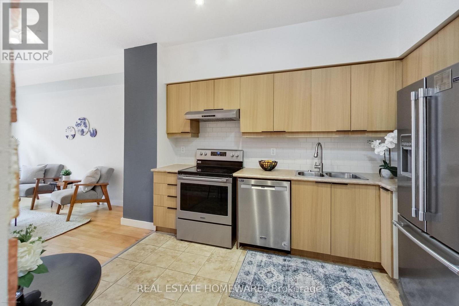 209 - 601 Kingston Road, Toronto (The Beaches), Ontario  M4E 3Y2 - Photo 8 - E12212304
