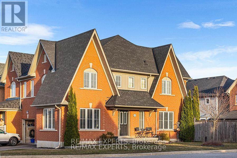 9 Carpendale Crescent, Ajax (Northeast Ajax), Ontario  L1Z 2B6 - Photo 4 - E12212323