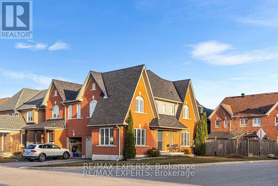 9 Carpendale Crescent, Ajax (Northeast Ajax), Ontario  L1Z 2B6 - Photo 5 - E12212323