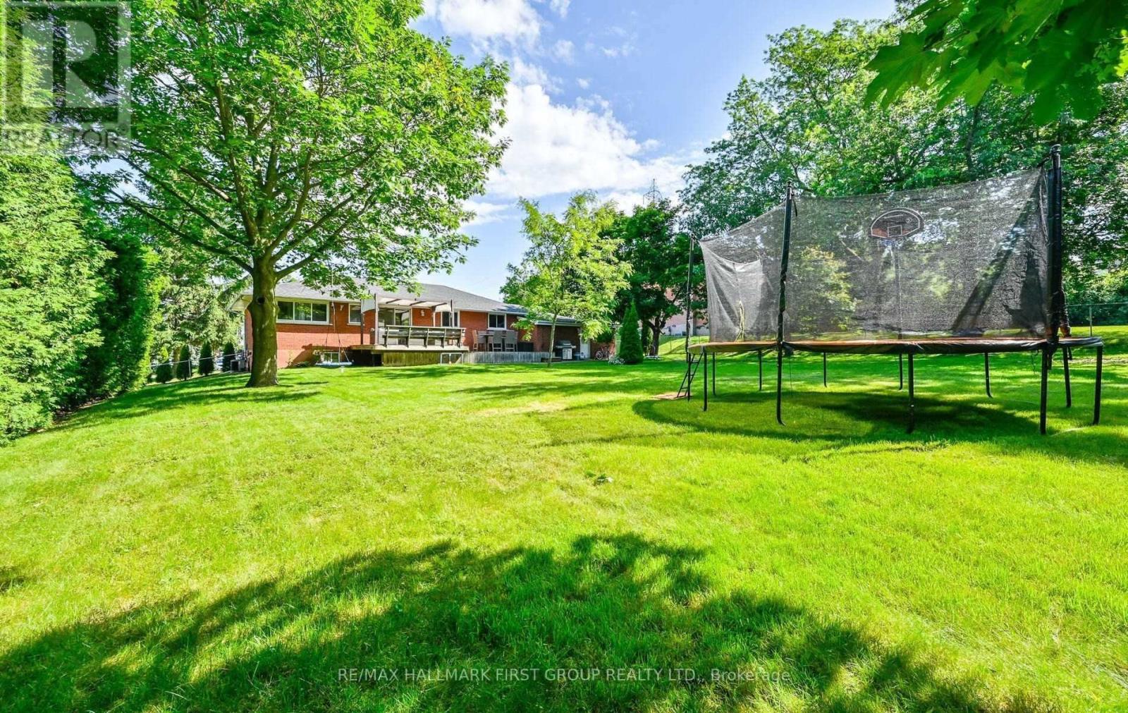 311 Frederick Street, Whitby, Ontario  L1N 3T5 - Photo 37 - E12212334