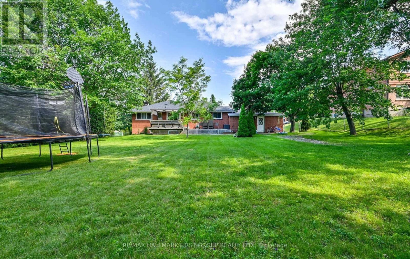 311 Frederick Street, Whitby, Ontario  L1N 3T5 - Photo 38 - E12212334