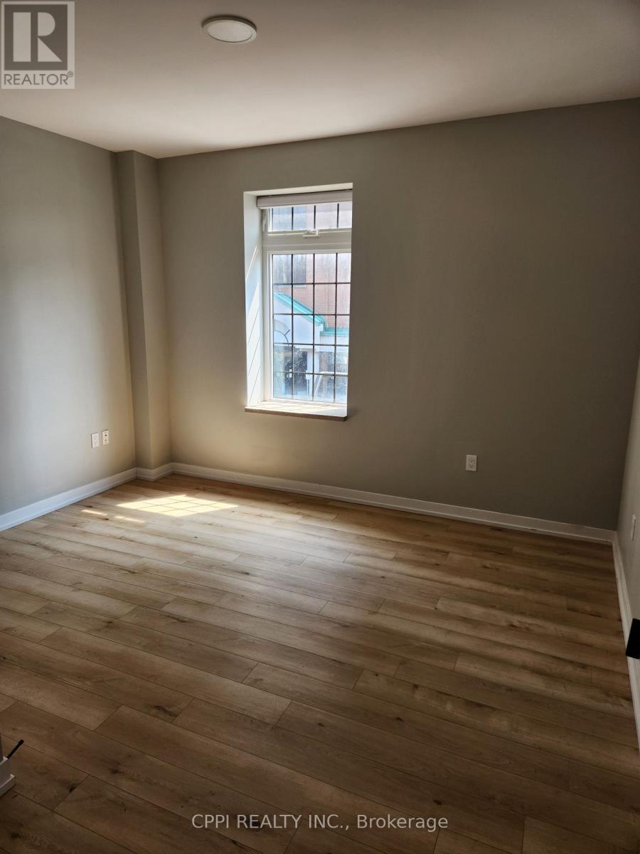 220 - 70 King Street E, Oshawa, Ontario  L1H 0A2 - Photo 2 - E12209573
