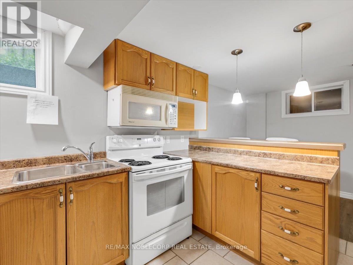 175 Toronto Street, Barrie, Ontario  L4N 1V6 - Photo 23 - S12202990