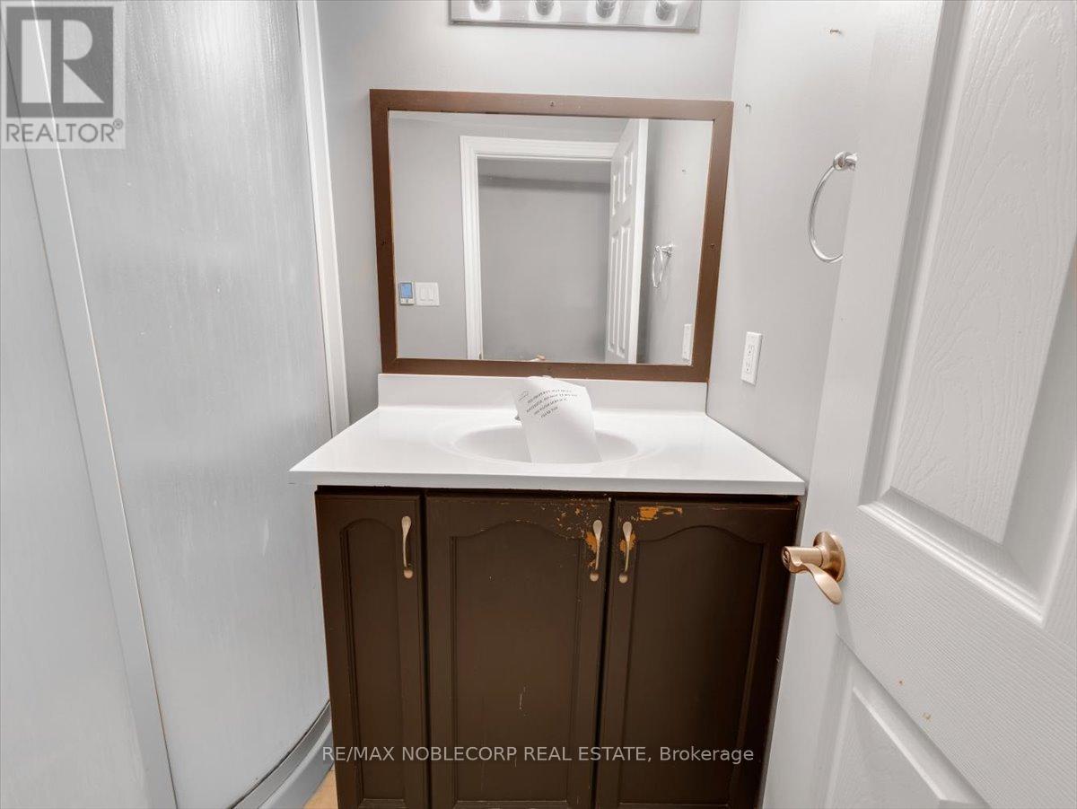 175 Toronto Street, Barrie, Ontario  L4N 1V6 - Photo 24 - S12202990