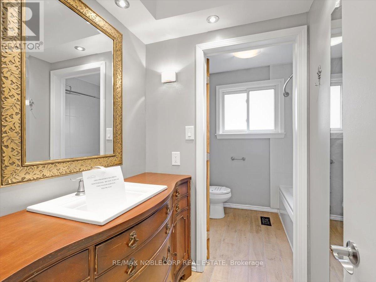 175 Toronto Street, Barrie, Ontario  L4N 1V6 - Photo 15 - S12202990