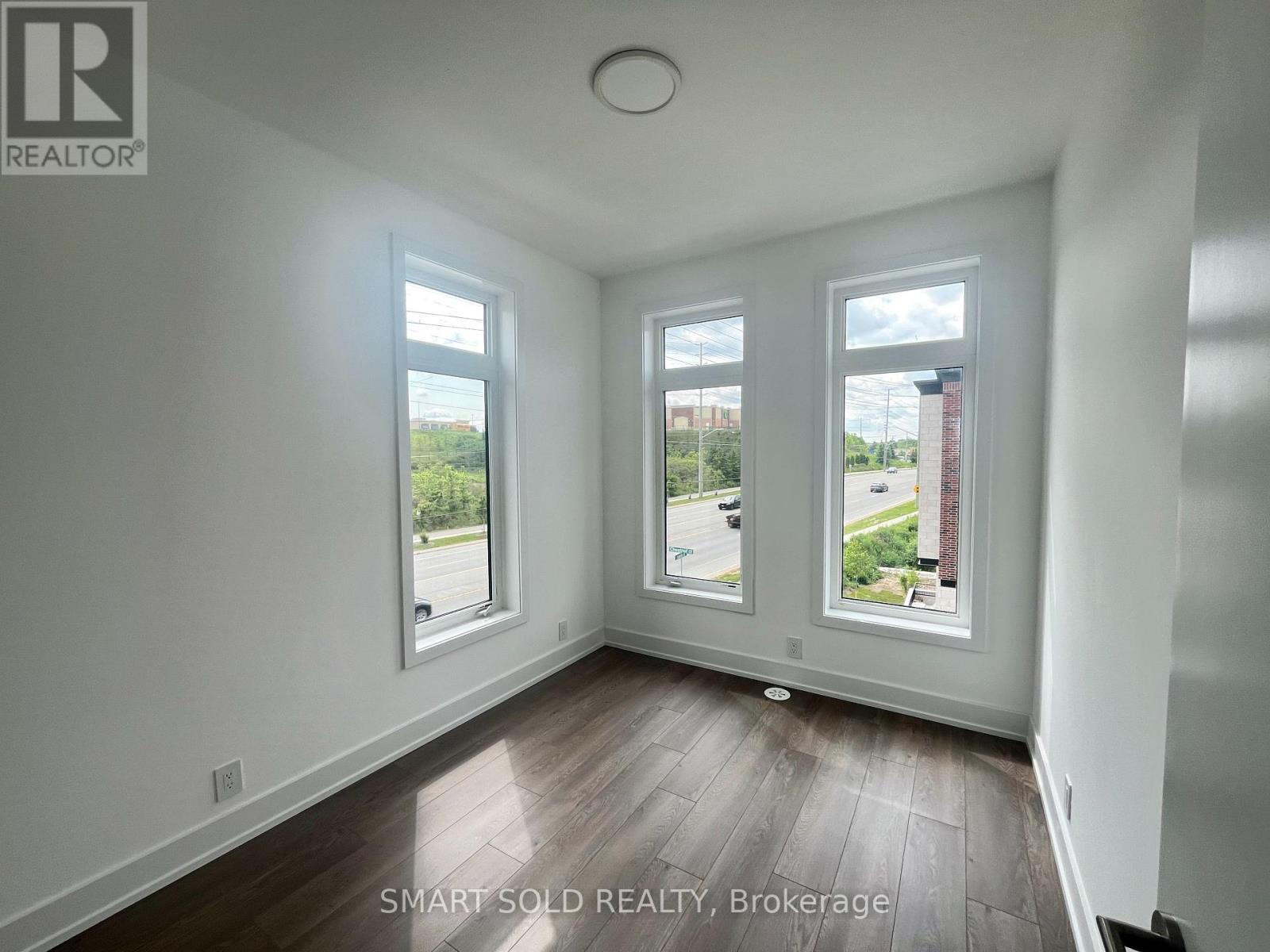 2 Chestnut Court, Aurora, Ontario  L4G 4A4 - Photo 17 - N12212212