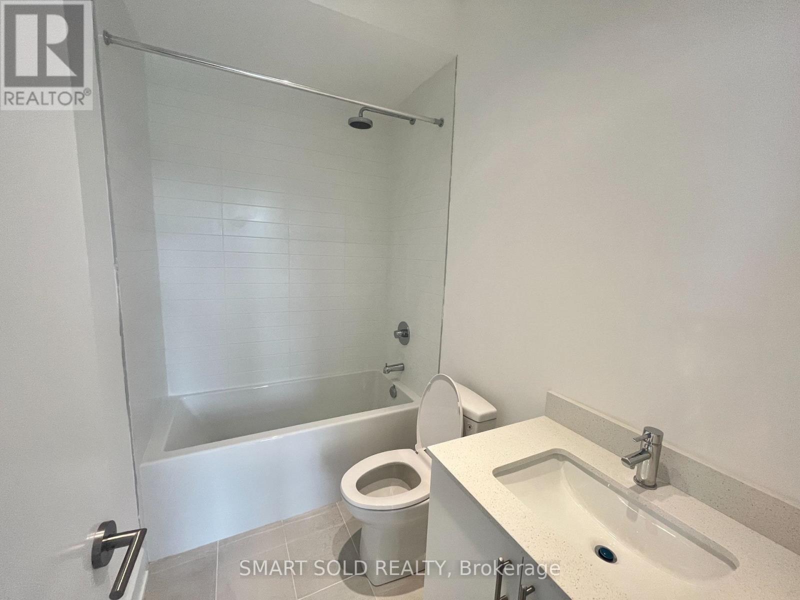2 Chestnut Court, Aurora, Ontario  L4G 4A4 - Photo 21 - N12212212