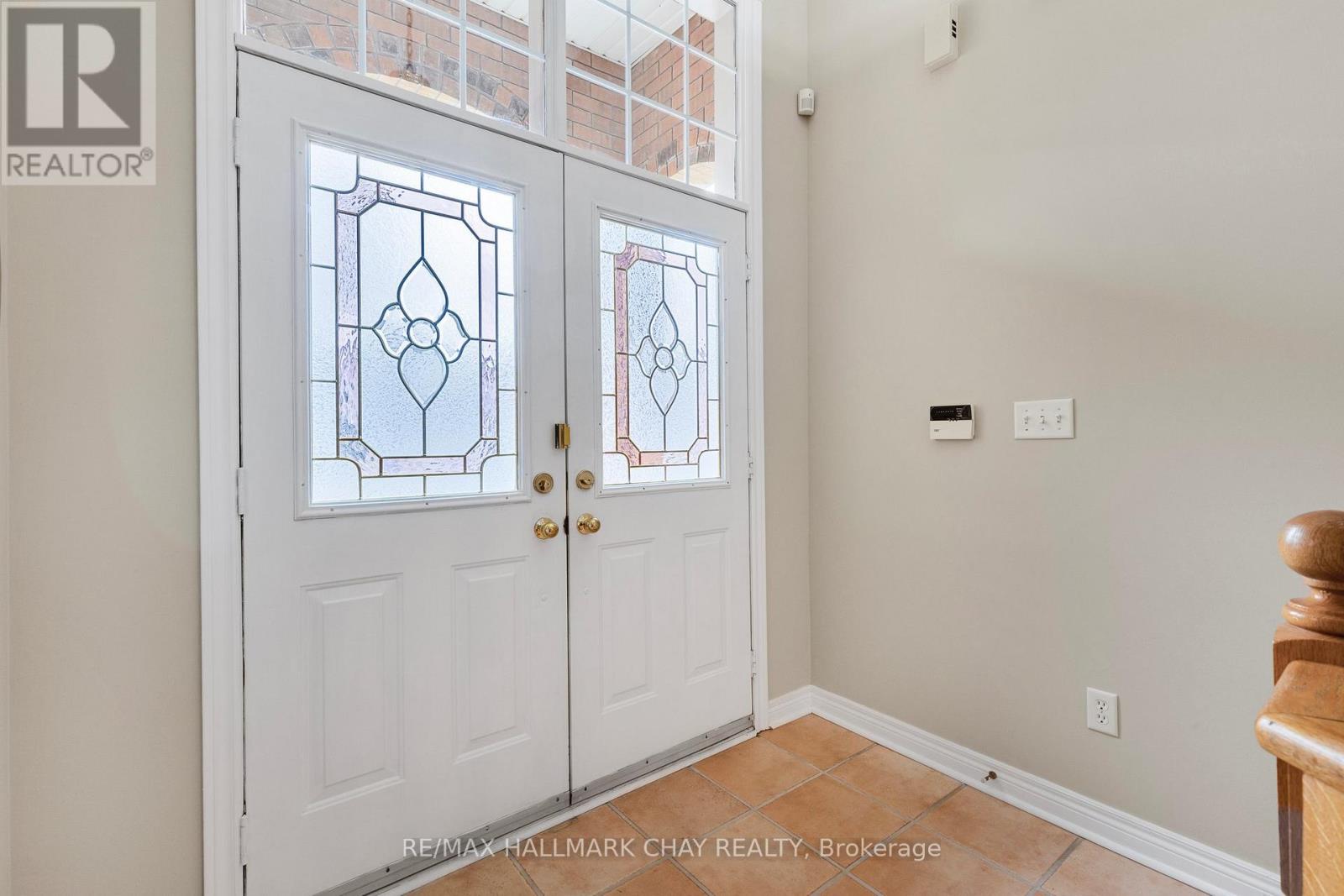 14 Sequoia Road, Vaughan (Sonoma Heights), Ontario  L4H 1W2 - Photo 4 - N12212222