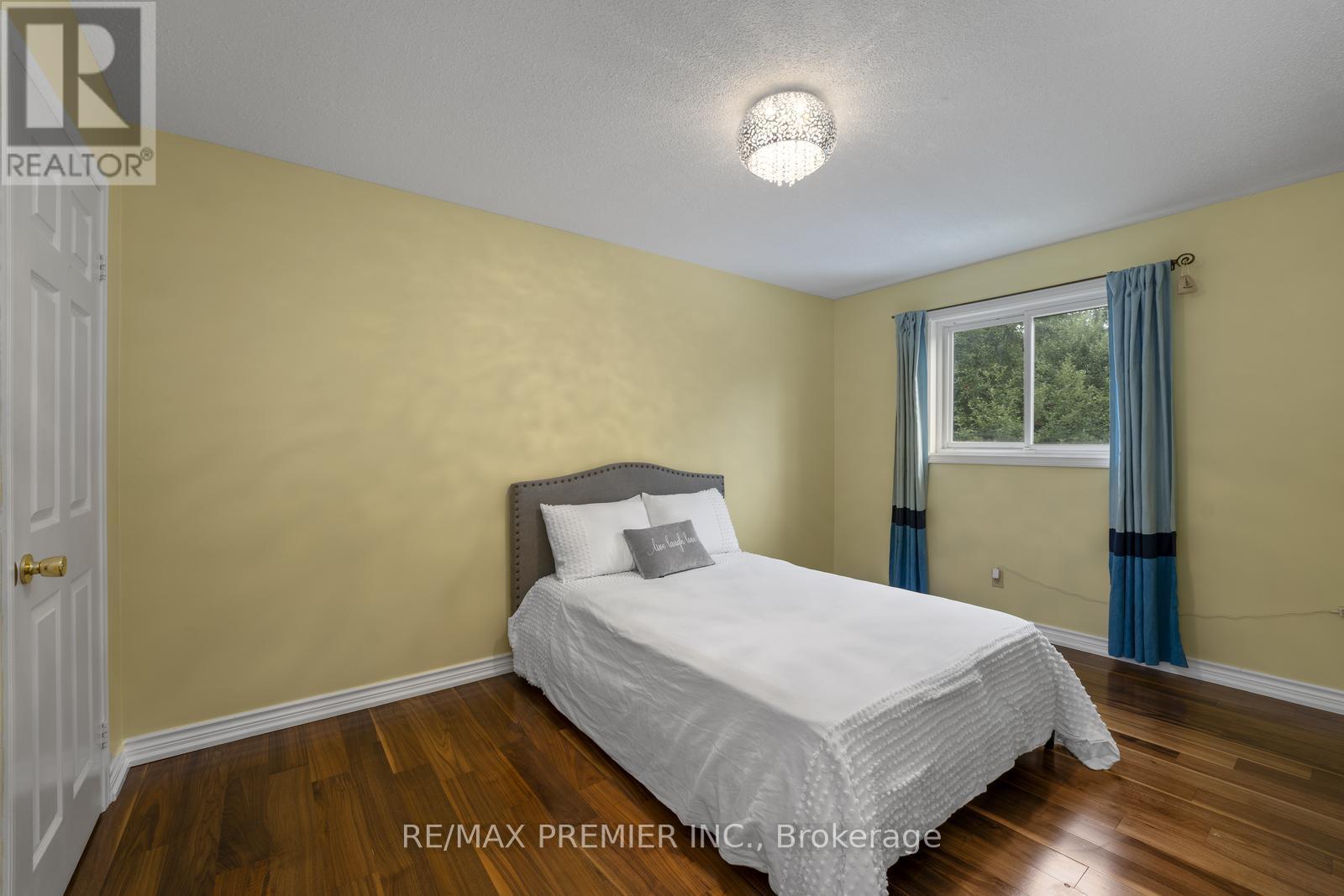 127 O'connor Crescent, Richmond Hill, Ontario  L4C 7R7 - Photo 23 - N12212230